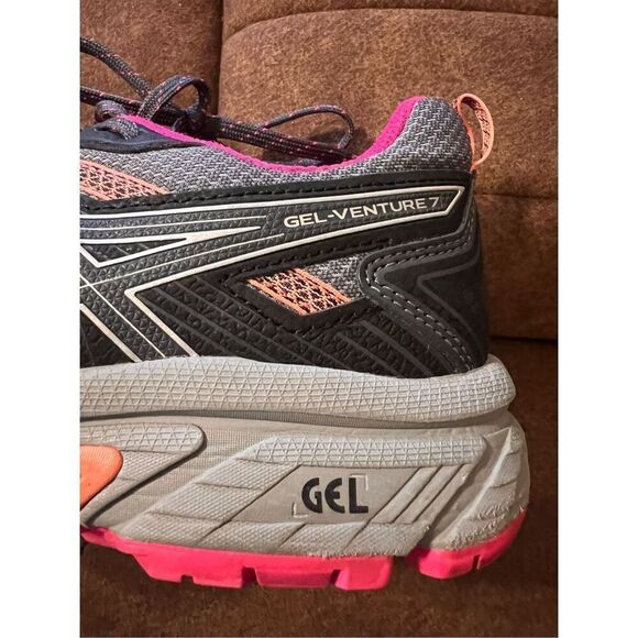 Asics Women's Size 10 Wide Gel Venture 7 Athletic Sneaker Gray Pink Running Shoe - Picture 9 of 11
